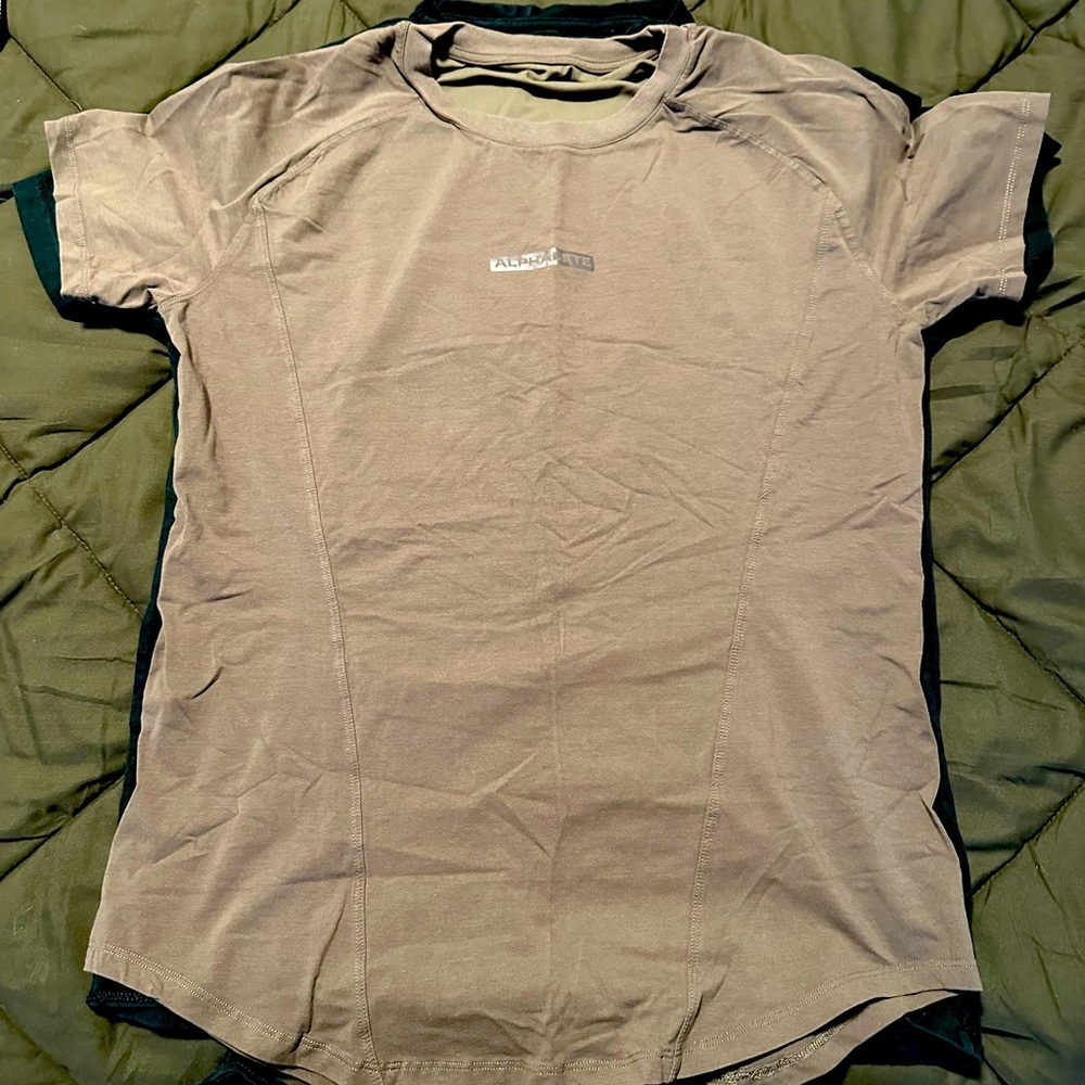 Alphalete performance tee